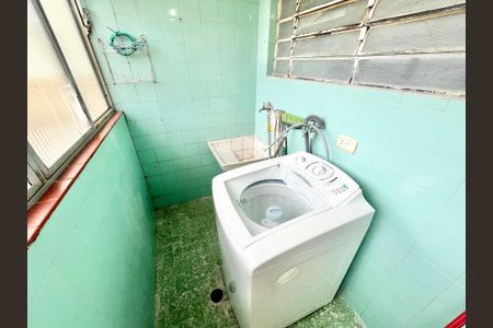 Apartamento à venda com 100m², 2 quartos e 1 vagaÁrea de Serviço