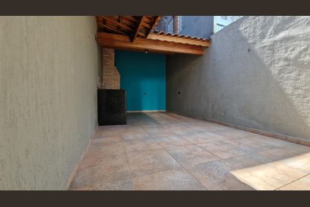 Casa à venda com 120m², 3 quartos e 1 vagaChurrasqueira