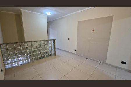 Casa à venda com 120m², 3 quartos e 1 vagaCorredor