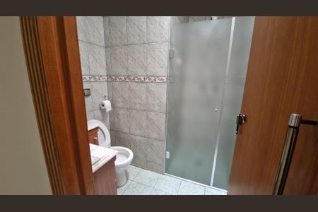 Casa à venda com 120m², 3 quartos e 1 vagaBanheiro