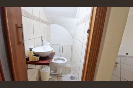 Casa à venda com 120m², 3 quartos e 1 vagaBanheiro