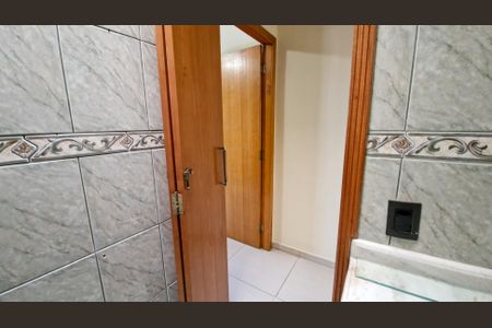 Casa à venda com 120m², 3 quartos e 1 vagaBanheiro