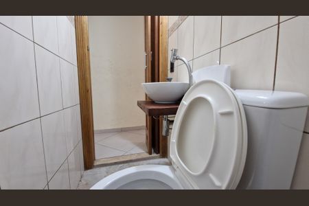 Casa à venda com 120m², 3 quartos e 1 vagaBanheiro