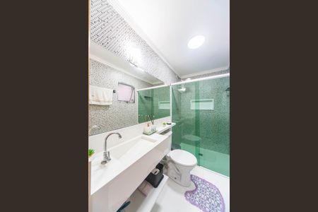 Casa à venda com 108m², 2 quartos e 1 vagaBanheiro Térreo