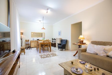 Casa à venda com 3 quartos, 635m² em Jardim Japao, São Paulo