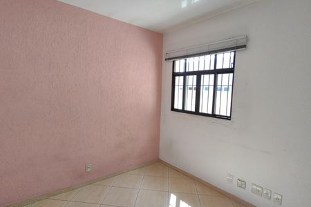 Casa à venda com 180m², 4 quartos e 3 vagas Casa à venda com 180m², 4 quartos e 3 vagasQuarto 1