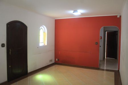 Casa à venda com 180m², 4 quartos e 3 vagasSala