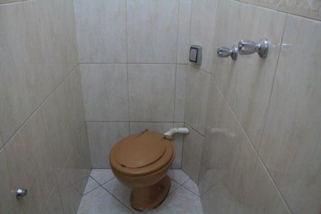 Casa à venda com 180m², 4 quartos e 3 vagasLavabo 1