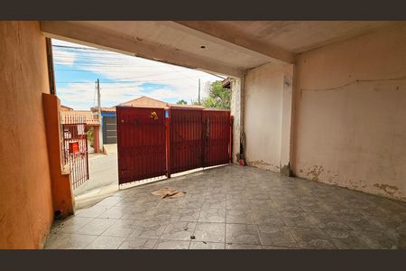Casa à venda com 125m², 3 quartos e 2 vagas