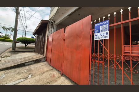 Casa à venda com 125m², 3 quartos e 2 vagas