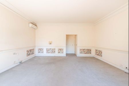 Casa à venda com 4 quartos, 570m² em Jardim Paulista, São Paulo