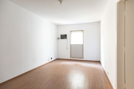 Apartamento à venda com 3 quartos, 240m² em Higienópolis, São Paulo