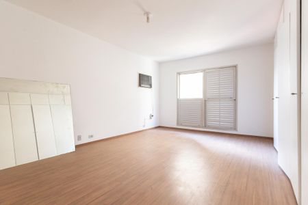 Apartamento à venda com 3 quartos, 240m² em Higienópolis, São Paulo