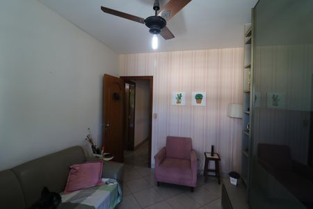 Apartamento à venda com 198m², 4 quartos e 3 vagasQuarto 2