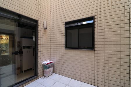 Apartamento à venda com 198m², 4 quartos e 3 vagasÁrea de Serviço
