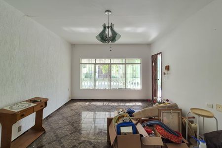 Casa à venda com 383m², 3 quartos e 4 vagasSala