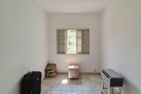 Casa à venda com 383m², 3 quartos e 4 vagasQuarto