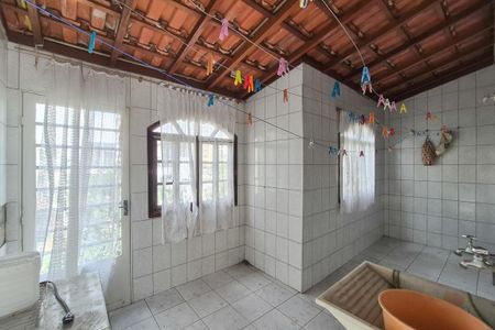 Casa à venda com 383m², 3 quartos e 4 vagasÁrea de Serviço