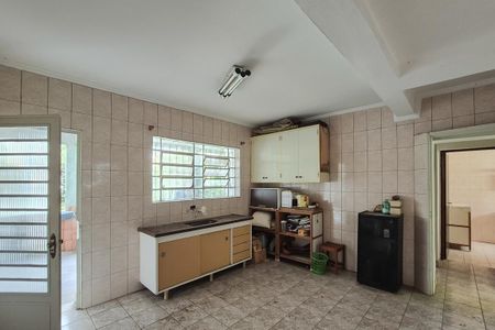 Casa à venda com 383m², 3 quartos e 4 vagasEdícula - cozinha