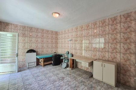 Casa à venda com 383m², 3 quartos e 4 vagasEdícula - sala