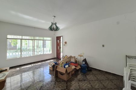 Casa à venda com 383m², 3 quartos e 4 vagasSala