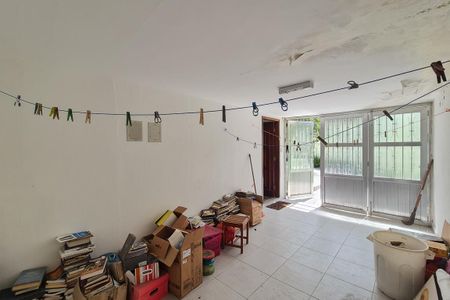 Casa à venda com 383m², 3 quartos e 4 vagasGaragem
