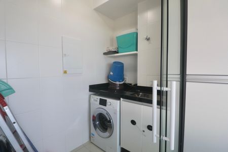 Apartamento para alugar com 104m², 3 quartos e 2 vagas Apartamento para alugar com 104m², 3 quartos e 2 vagasÁrea de Serviço