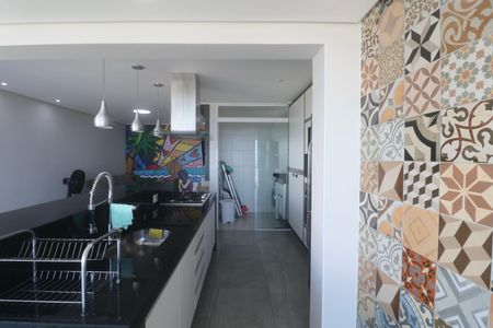 Apartamento para alugar com 104m², 3 quartos e 2 vagas Apartamento para alugar com 104m², 3 quartos e 2 vagasCozinha