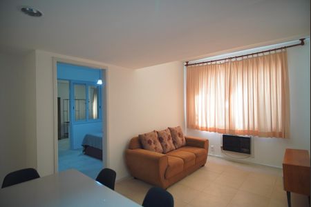 Sala de apartamento para alugar com 2 quartos, 100m² em Independência, Porto Alegre