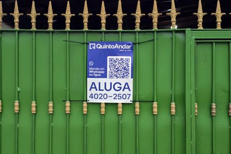 Casa para alugar com 250m², 3 quartos e 1 vagaPlaca