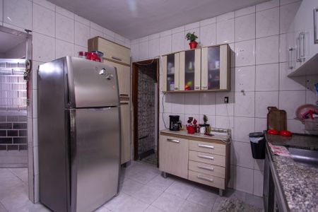 Casa para alugar com 250m², 3 quartos e 1 vagaCozinha