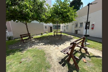 Apartamento à venda com 44m², 2 quartos e sem vagaÁrea comum
