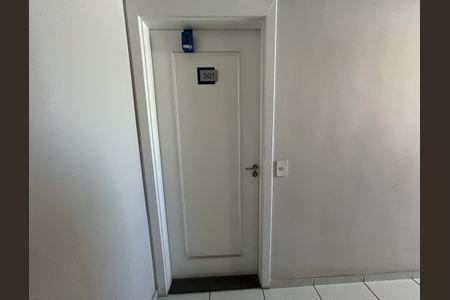 Apartamento à venda com 44m², 2 quartos e sem vagaLockBox