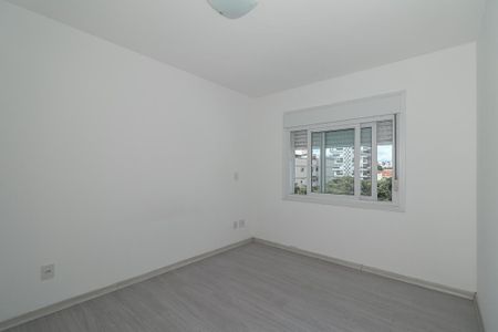 Quarto de apartamento para alugar com 2 quartos, 74m² em Santa Cecília, Porto Alegre