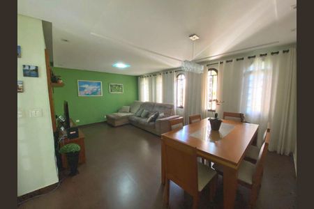 Casa à venda com 3 quartos, 226m² em Jardim Paraiso, Santo André