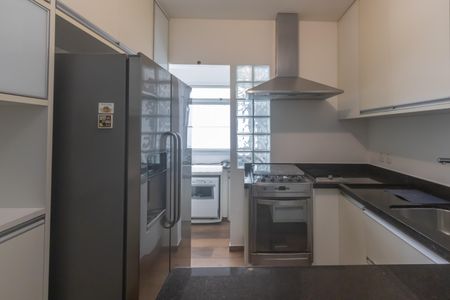 Apartamento para alugar com 100m², 4 quartos e 2 vagas Apartamento para alugar com 100m², 4 quartos e 2 vagasCozinha