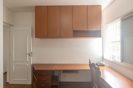 Apartamento para alugar com 100m², 4 quartos e 2 vagas Apartamento para alugar com 100m², 4 quartos e 2 vagasQuarto 1