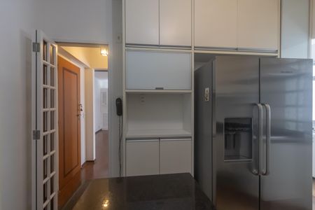 Apartamento para alugar com 100m², 4 quartos e 2 vagas Apartamento para alugar com 100m², 4 quartos e 2 vagasCozinha