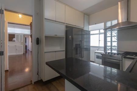 Apartamento para alugar com 100m², 4 quartos e 2 vagas Apartamento para alugar com 100m², 4 quartos e 2 vagasCozinha