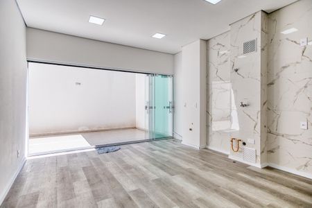 Apartamento à venda com 70m², 2 quartos e 1 vaga04cozinha001.jpg