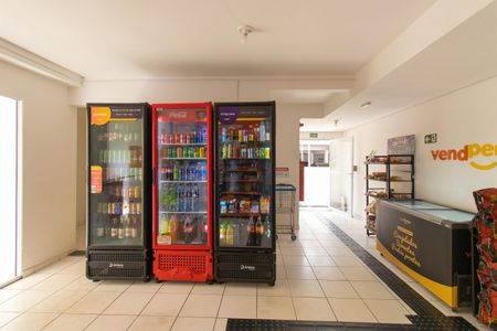 Apartamento para alugar com 59m², 2 quartos e 1 vaga Apartamento para alugar com 59m², 2 quartos e 1 vagaÁrea comum - Mini Mercado