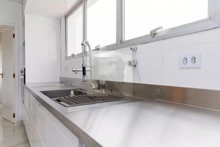 Apartamento à venda com 280m², 3 quartos e 4 vagas