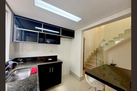 Apartamento para alugar com 2 quartos, 120m² em Santo Antônio, Belo Horizonte