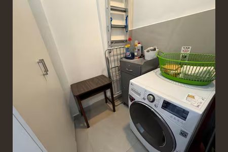 Apartamento para alugar com 85m², 2 quartos e sem vaga Apartamento para alugar com 85m², 2 quartos e sem vagaÁrea de serviço