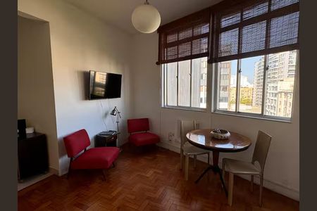 Sala de apartamento para alugar com 2 quartos, 85m² em Catete, Rio de Janeiro