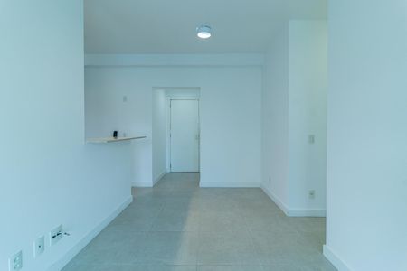 02sala005.jpg de apartamento à venda com 2 quartos, 70m² em Pinheiros, São Paulo