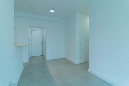 02sala006.jpg de apartamento à venda com 2 quartos, 70m² em Pinheiros, São Paulo