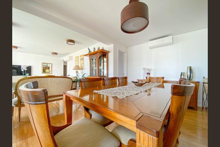 Apartamento à venda com 4 quartos, 250m² em Perdizes, São Paulo