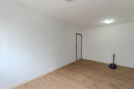 Apartamento à venda com 43m², 1 quarto e 1 vaga Apartamento à venda com 43m², 1 quarto e 1 vagaSala