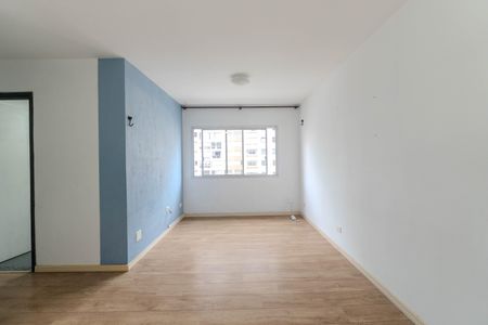 Apartamento à venda com 43m², 1 quarto e 1 vaga Apartamento à venda com 43m², 1 quarto e 1 vagaSala